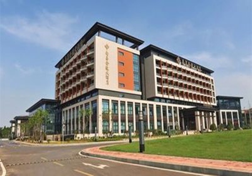 牧马山首座五星级酒店开建