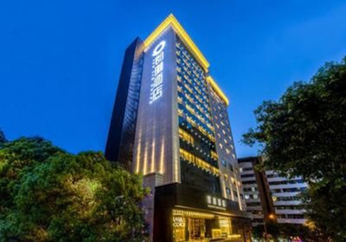 酒店服务满意度提升四步骤