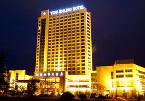 三亚酒店迅猛发展的背后