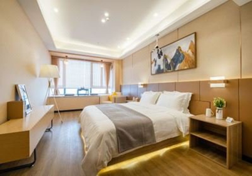 ​将智能化元素植入酒店客房，快速实现智能化升级